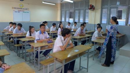 Đảm bảo tiếp nhận 80% học sinh vào lớp 10 trường công lập