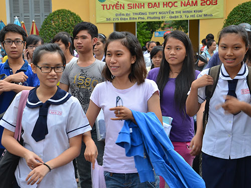 Điểm sàn đại học 2013 dự kiến tăng