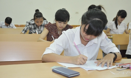 Thủ khoa các trường đại học 2013